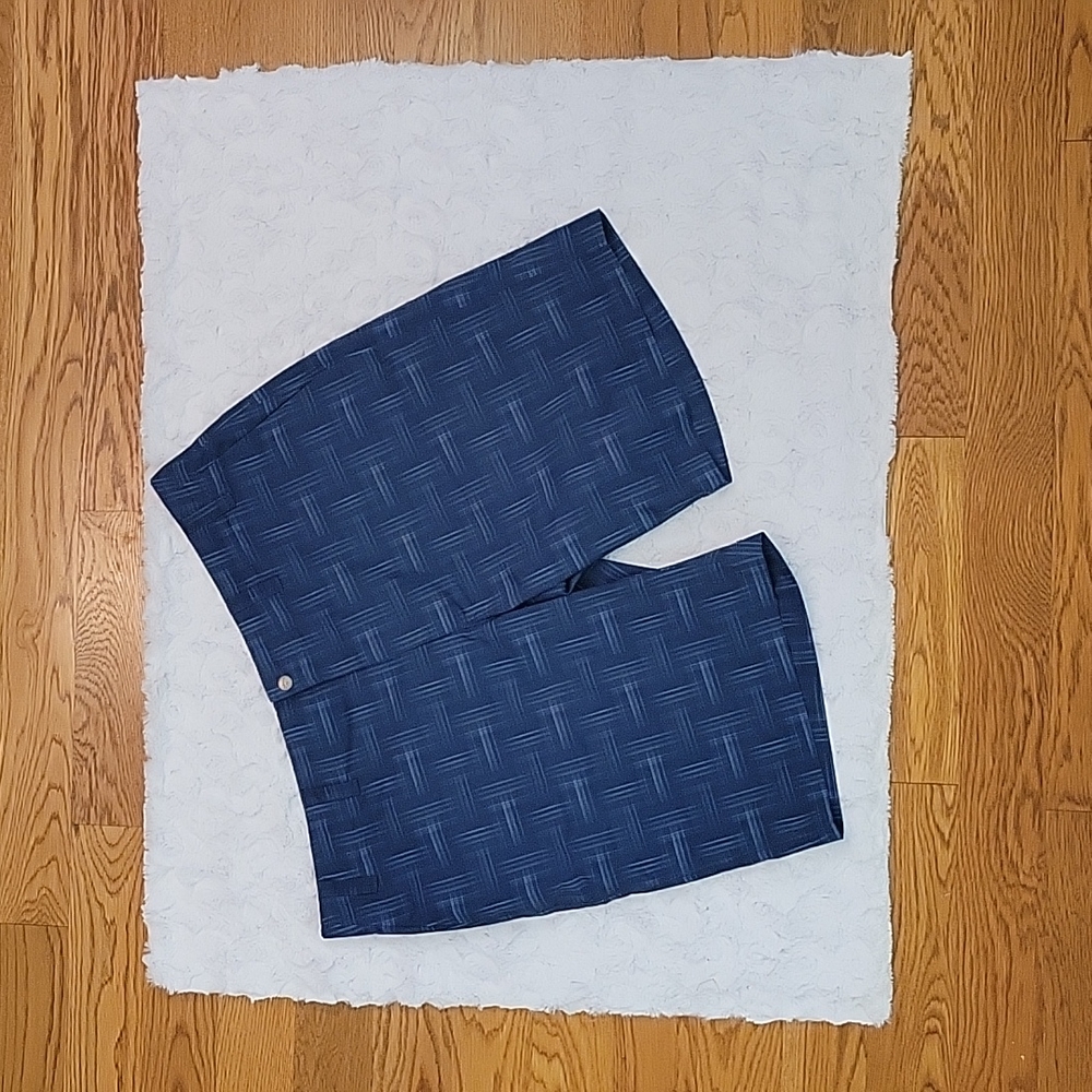 Callaway Navy Blue Plaid Golf Shorts, Men's Size 40, Excellent Condition!